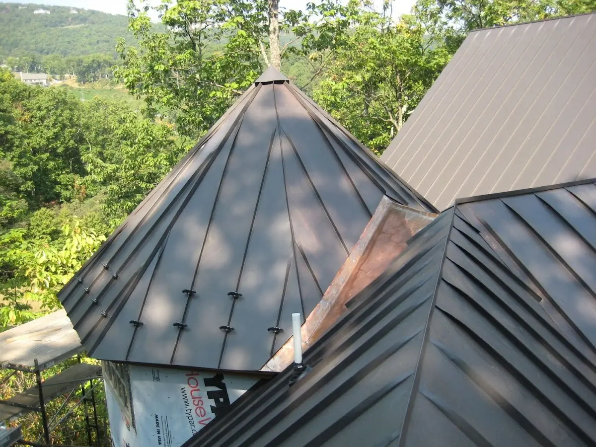 Professional Roof Tarp Installation by Craftsman Roofing in Gustine
